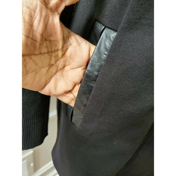 Cabi Women Black Rayon Long Sleeve Full Zip Front Zip Fitted Jacket Size Medium - Picture 4 of 12